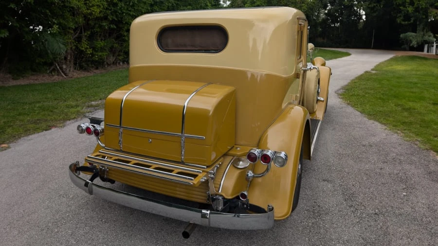 1932 Pierce-Arrow - Image 5 of 18