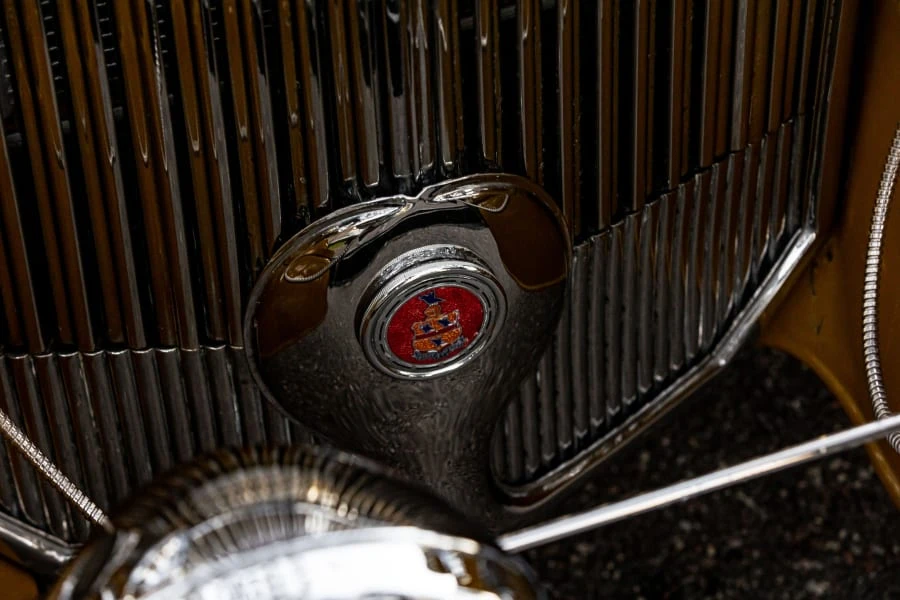 1932 Pierce-Arrow - Image 11 of 26