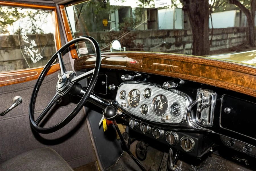 1932 Pierce-Arrow - Image 5 of 26