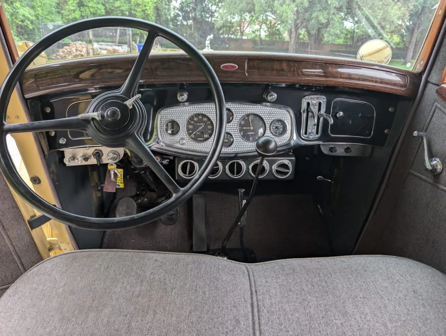 1932 Pierce-Arrow - Image 10 of 18