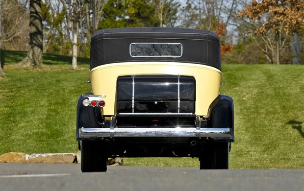 1932 Pierce-Arrow - Image 5 of 16