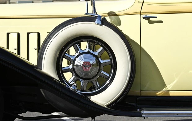 1932 Pierce-Arrow - Image 13 of 16