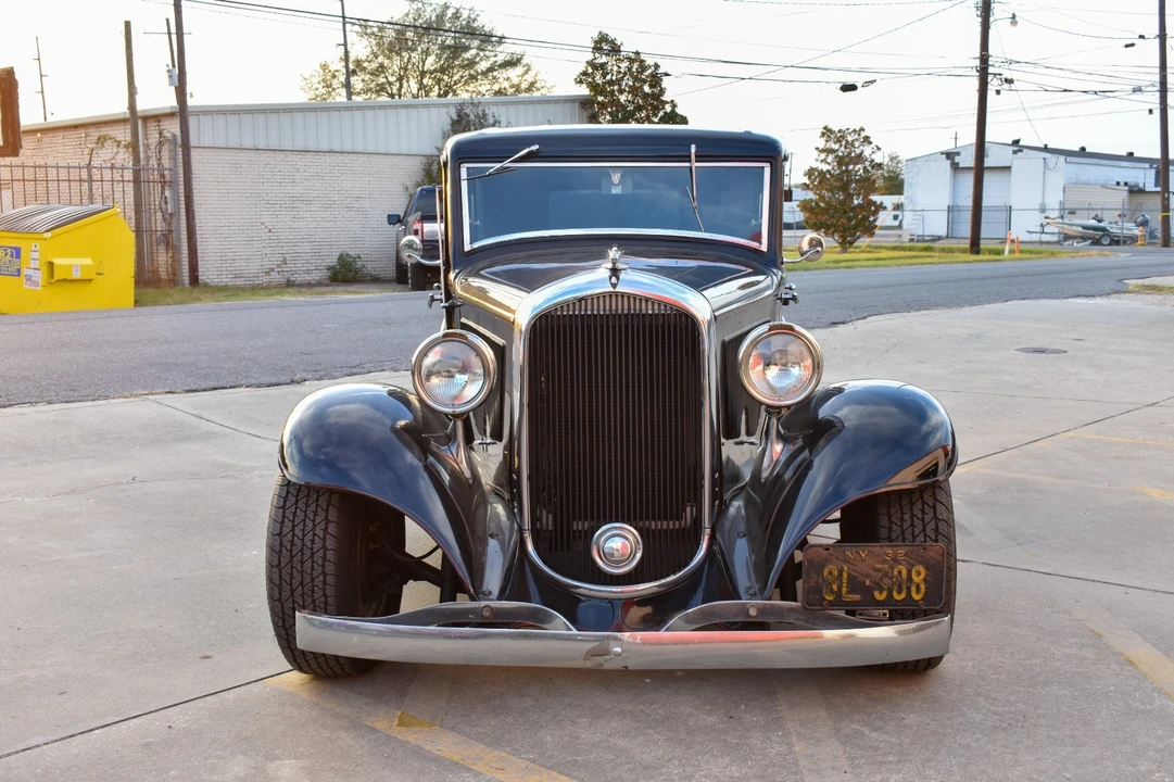 1932 Plymouth - Image 2 of 20