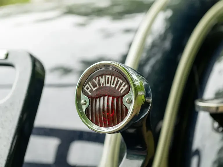 1932 Plymouth - Image 24 of 31
