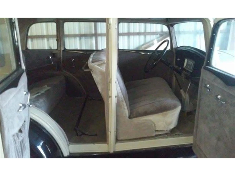 1932 Reo - Image 3 of 14