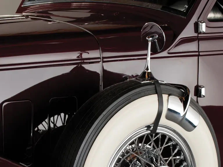 1932 Stutz Vertical Eight - Image 14 of 16