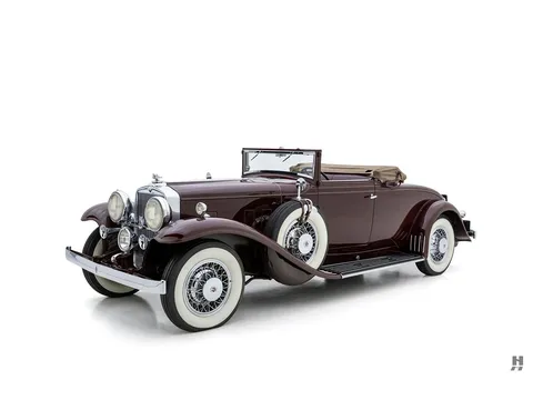 1932 Stutz DV-32 Five-Passenger Sedan