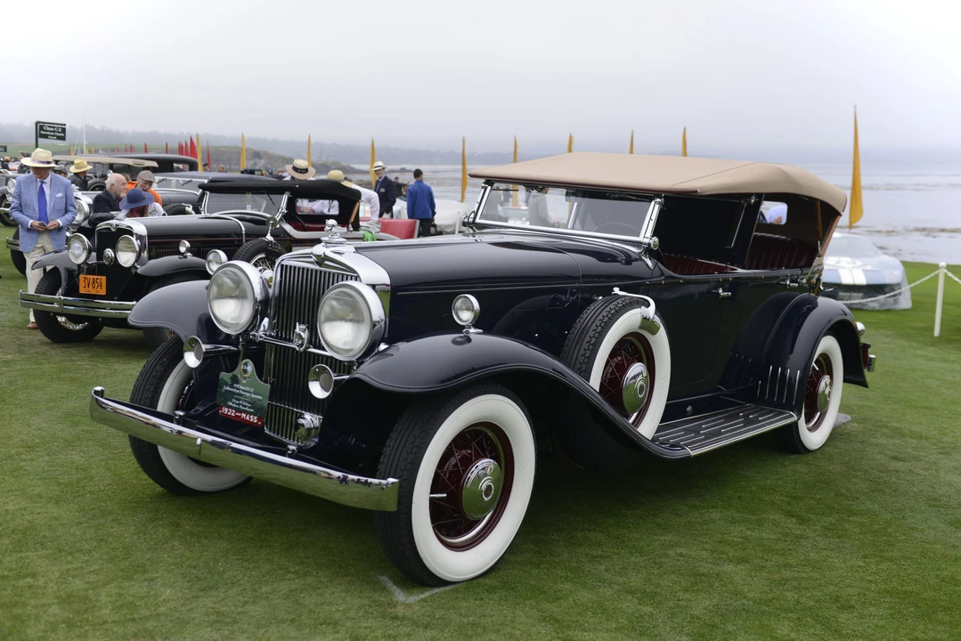 1932 Stutz Vertical Eight - Image 2 of 22