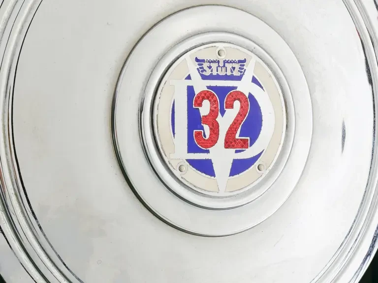 1932 Stutz Vertical Eight - Image 9 of 29