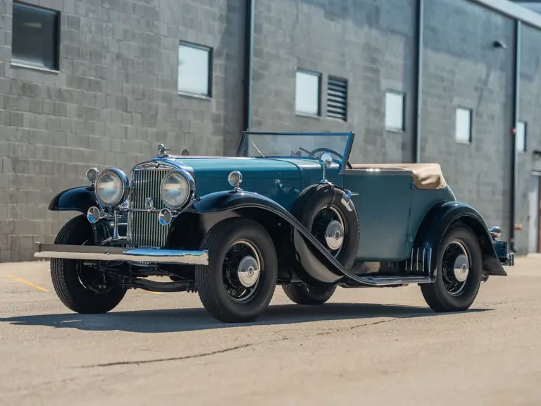 1932 Stutz Vertical Eight - Image 2 of 31