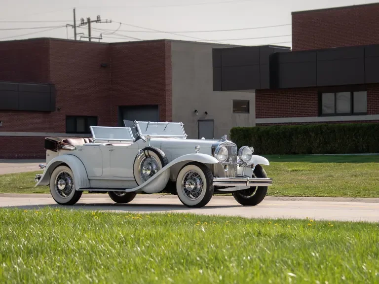 1932 Stutz Vertical Eight - Image 2 of 31