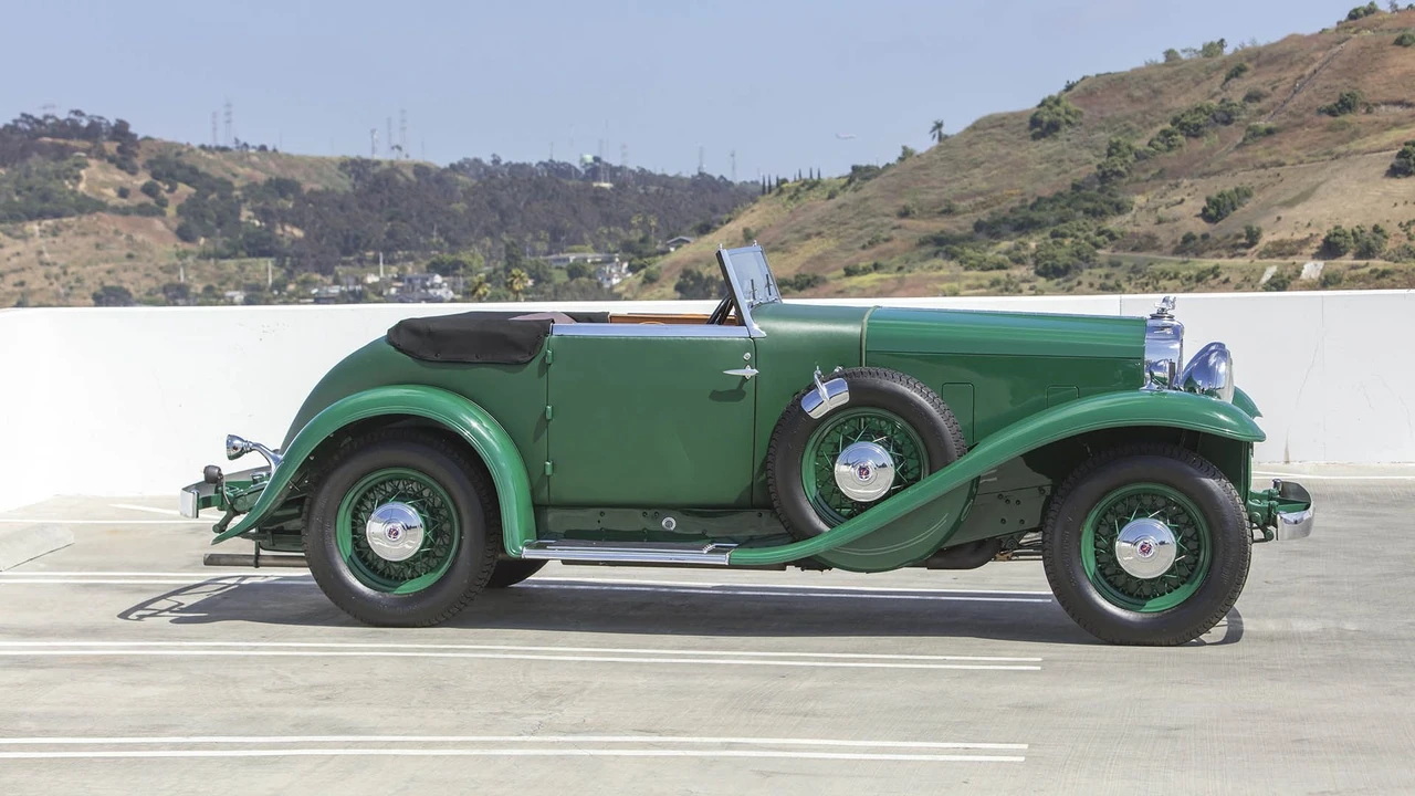 1932 Stutz Vertical Eight - Image 14 of 31