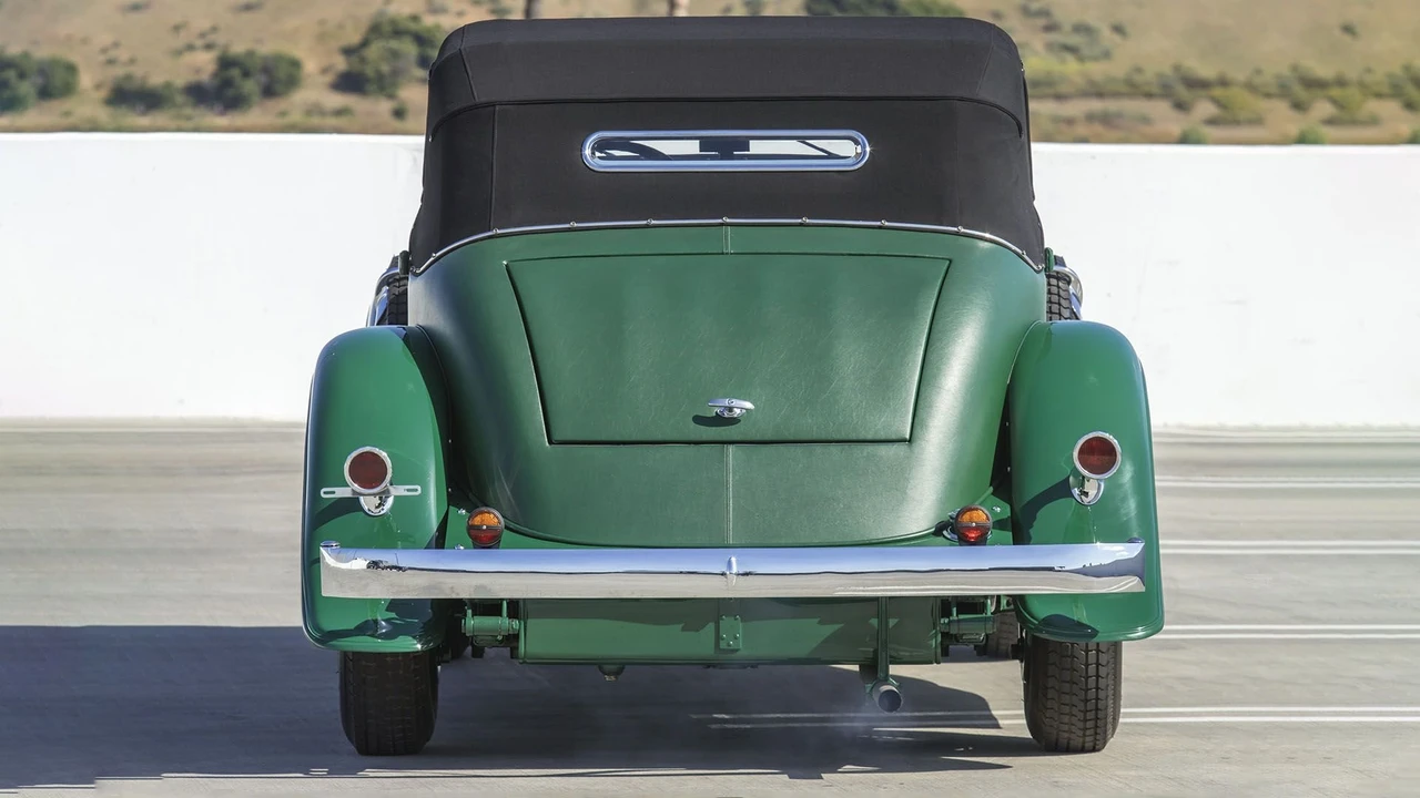 1932 Stutz Vertical Eight - Image 6 of 31