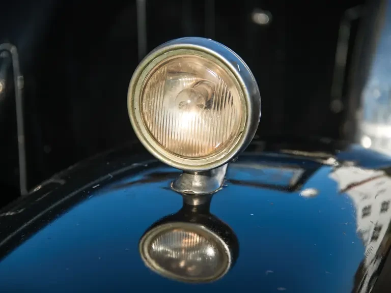 1932 Stutz Vertical Eight - Image 19 of 23