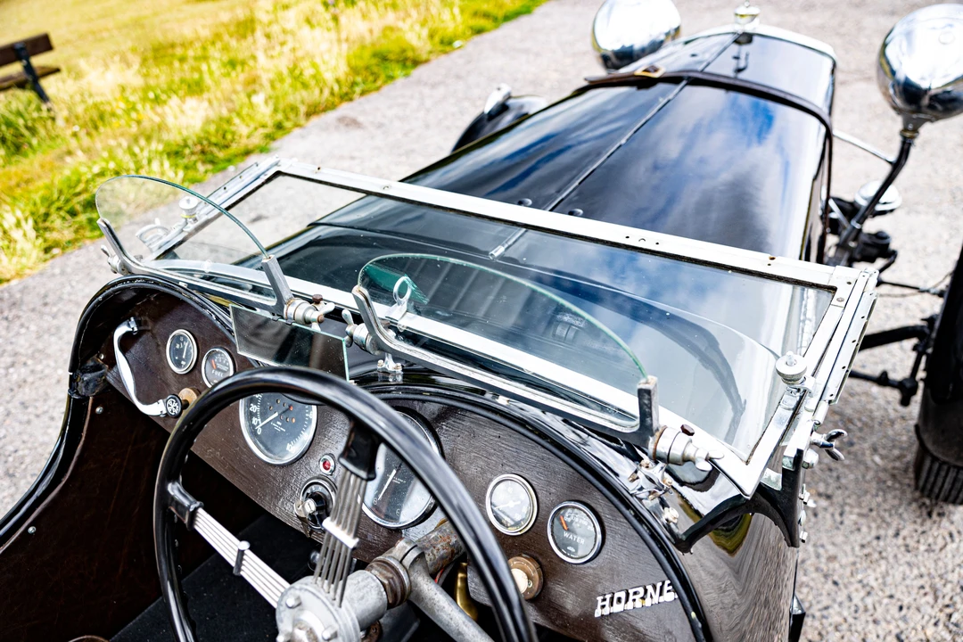1932 Wolseley - Image 31 of 31