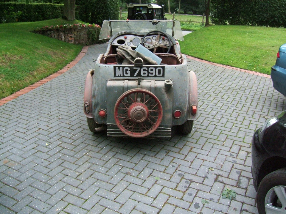 1932 Wolseley - Image 3 of 4