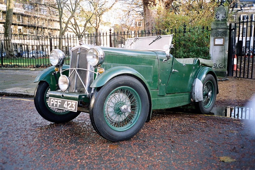 1932 Wolseley - Image 2 of 8