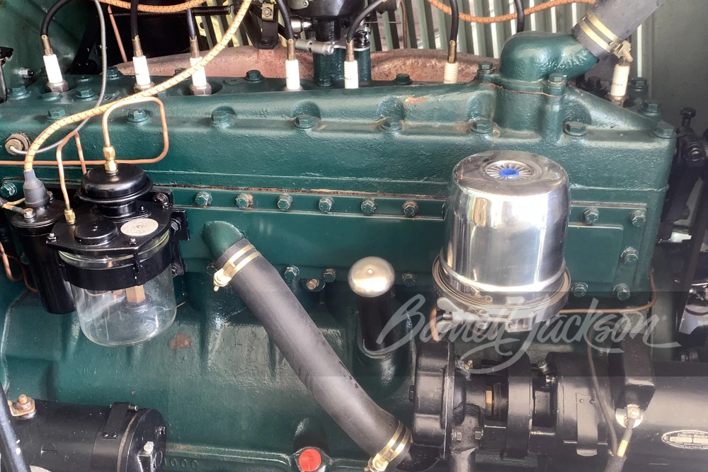 1933 Auburn Eight - Image 2 of 31
