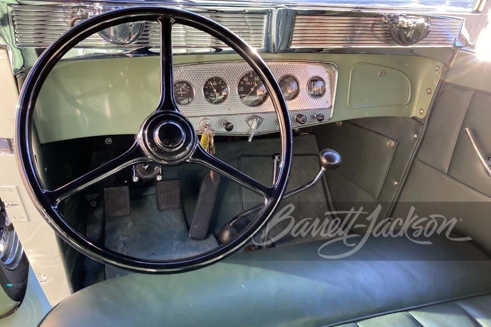 1933 Auburn Eight - Image 3 of 14
