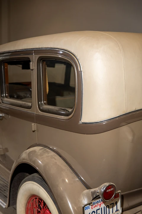 1933 Auburn Twelve - Image 13 of 31