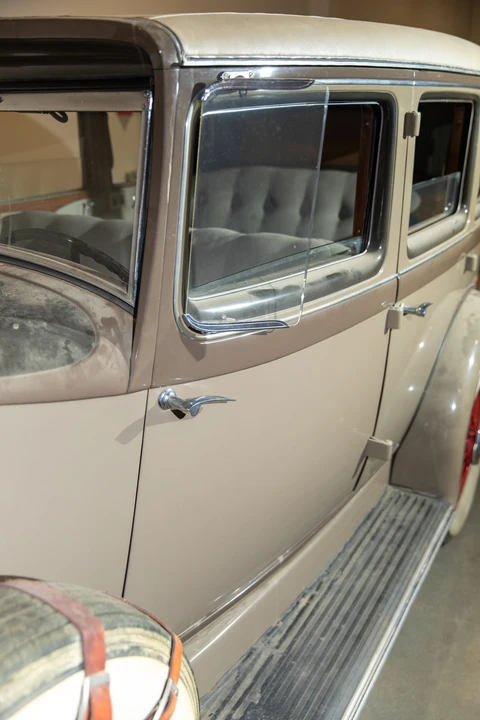 1933 Auburn Twelve - Image 21 of 31