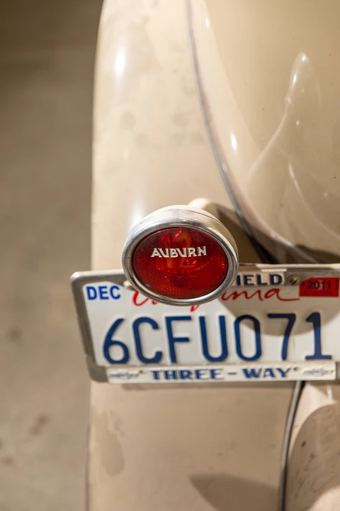 1933 Auburn Twelve - Image 23 of 31