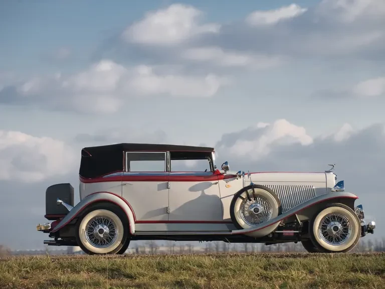 1933 Auburn Twelve - Image 6 of 17