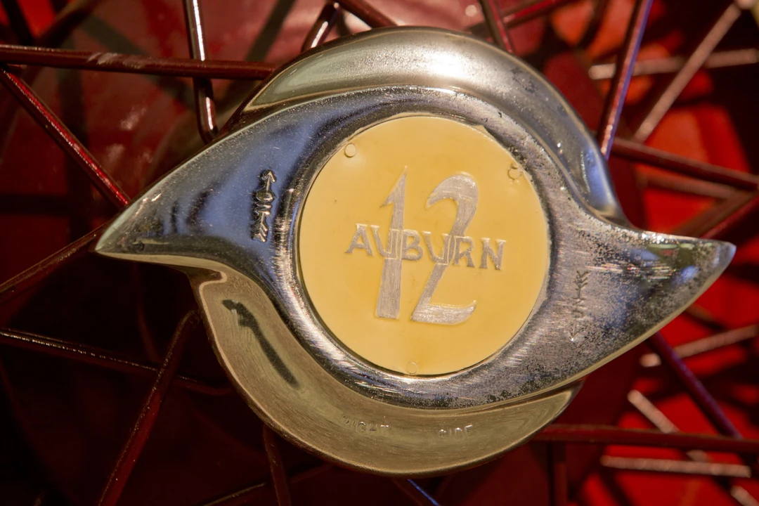 1933 Auburn Twelve - Image 24 of 24
