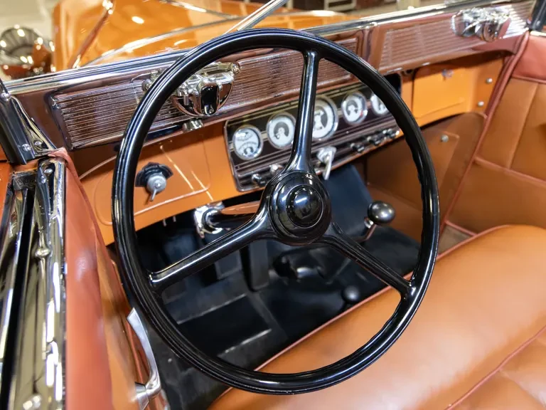 1933 Auburn Twelve - Image 12 of 31