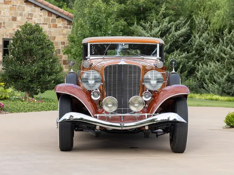 1933 Auburn Twelve - Image 7 of 31