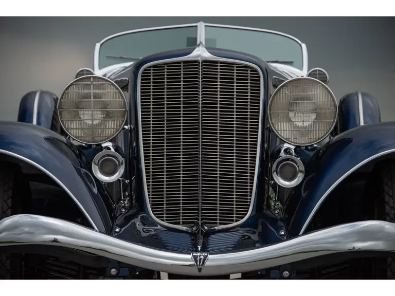 1933 Auburn Twelve - Image 23 of 31