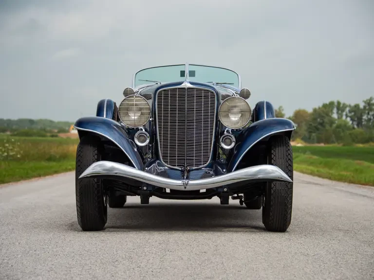 1933 Auburn Twelve - Image 7 of 31