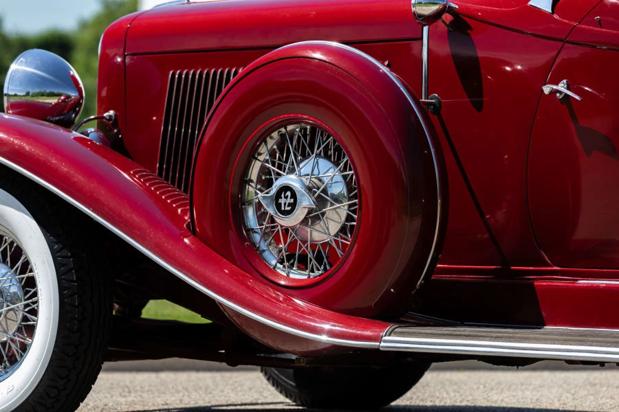 1933 Auburn Twelve - Image 18 of 31