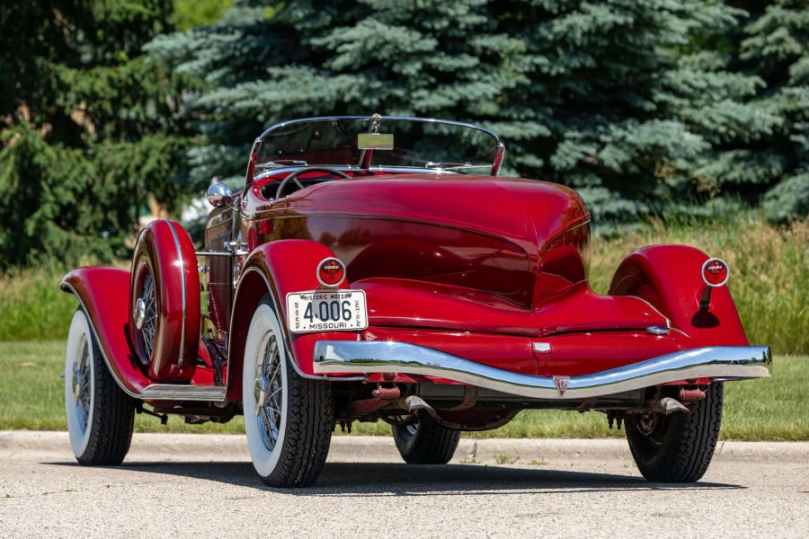 1933 Auburn Twelve - Image 10 of 31
