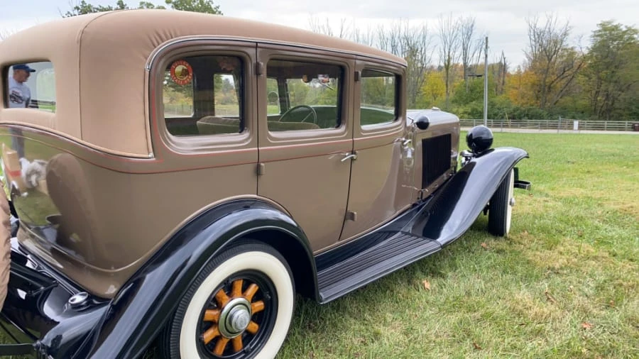 1933 Auburn Eight - Image 9 of 11