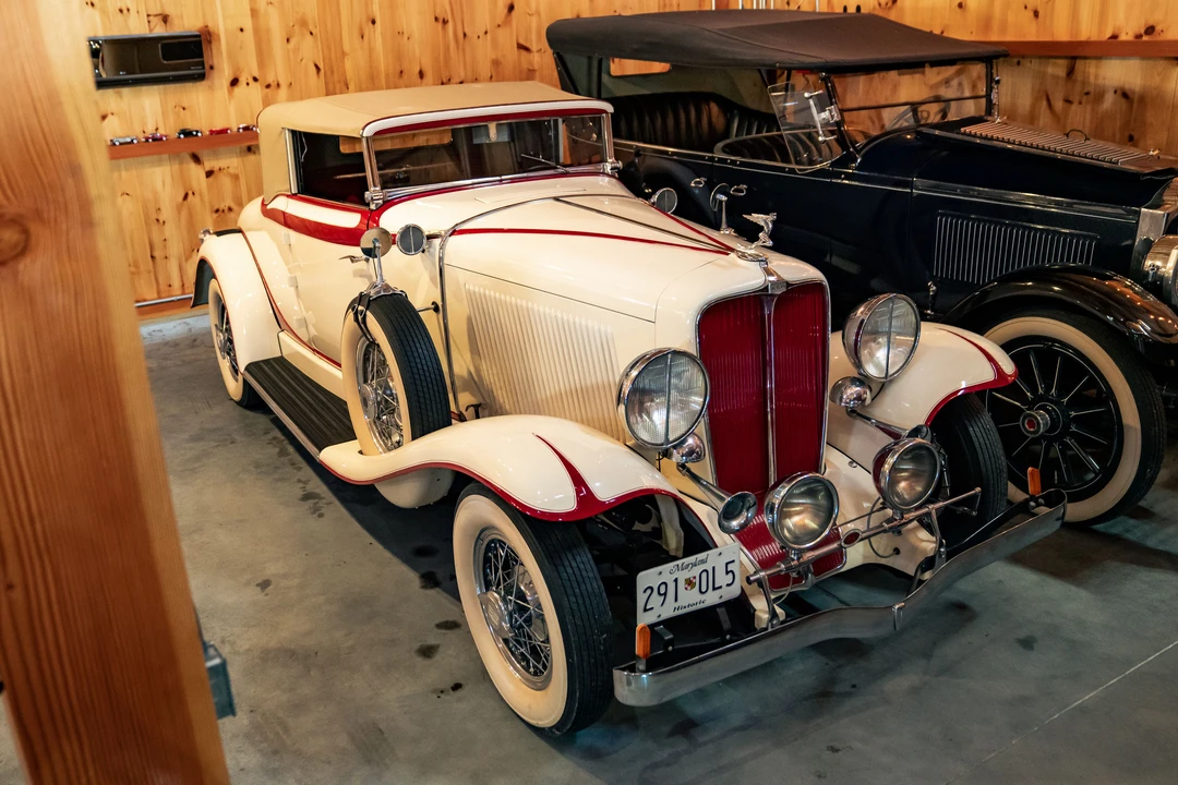 1933 Auburn Eight - Image 10 of 31