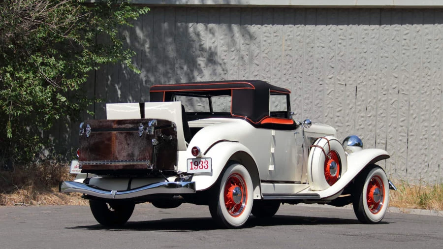1933 Auburn Eight - Image 3 of 29