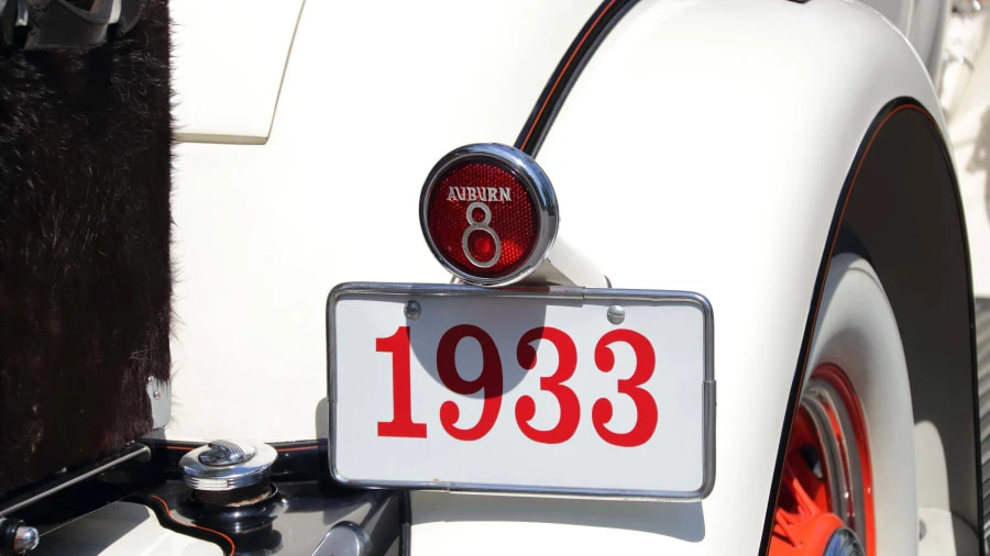 1933 Auburn Eight - Image 19 of 29