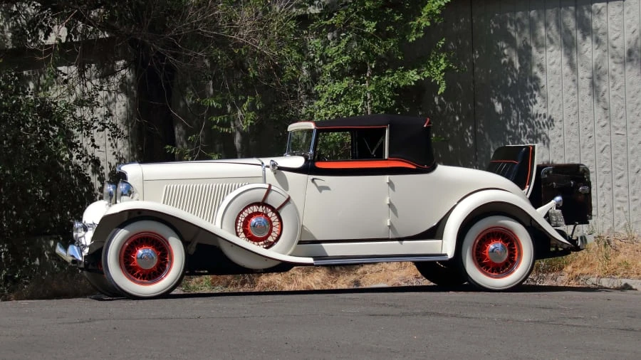 1933 Auburn Eight - Image 25 of 29