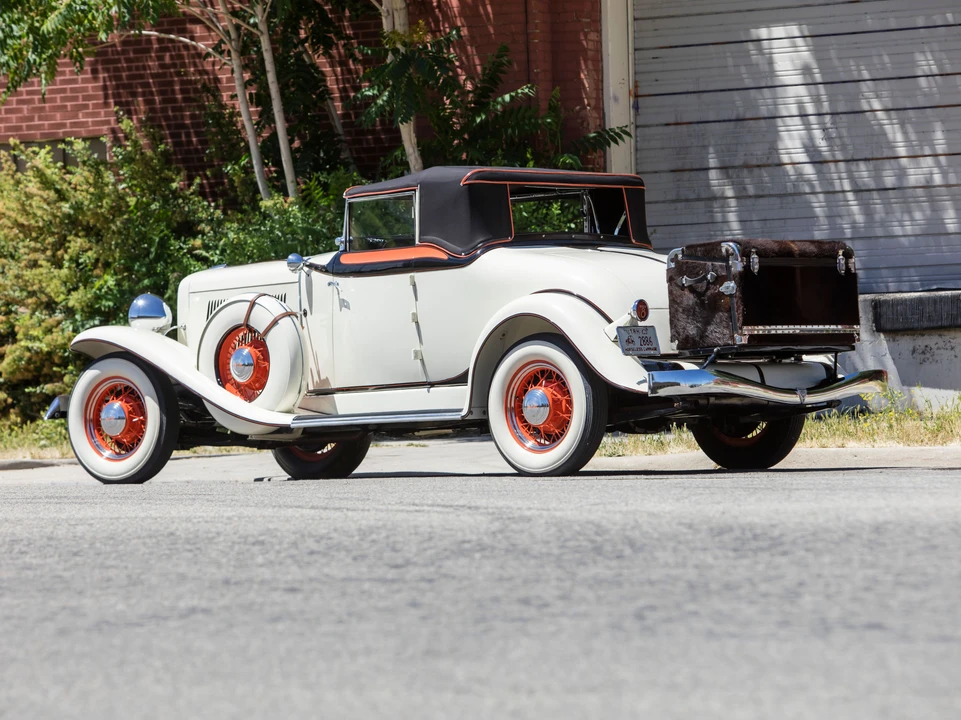 1933 Auburn Eight - Image 4 of 20