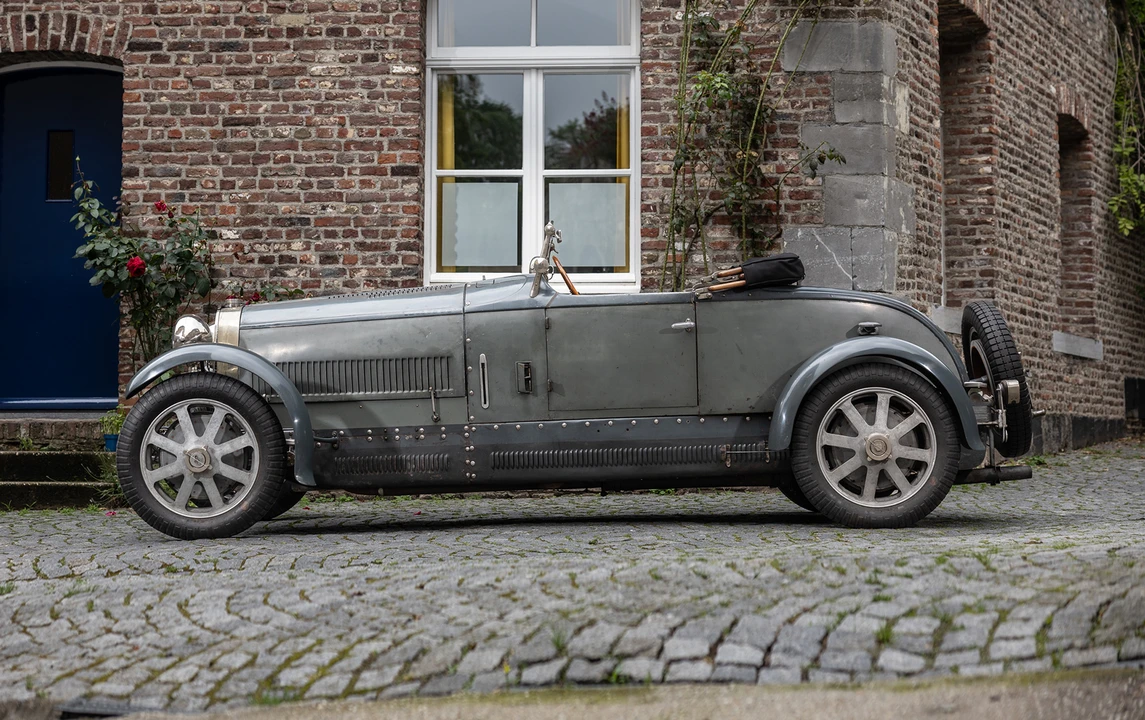 1933 Bugatti - Image 2 of 23