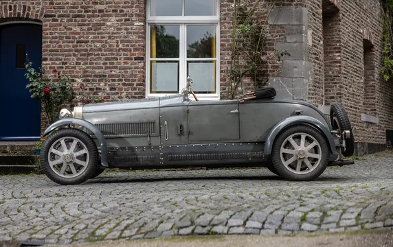 1933 Bugatti - Image 2 of 23