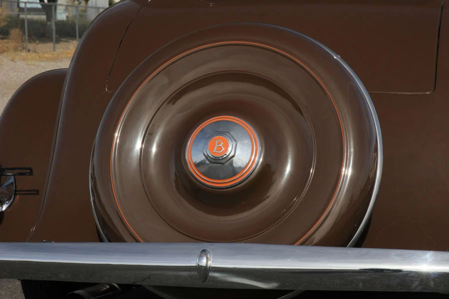 1933 Buick Super - Image 10 of 12