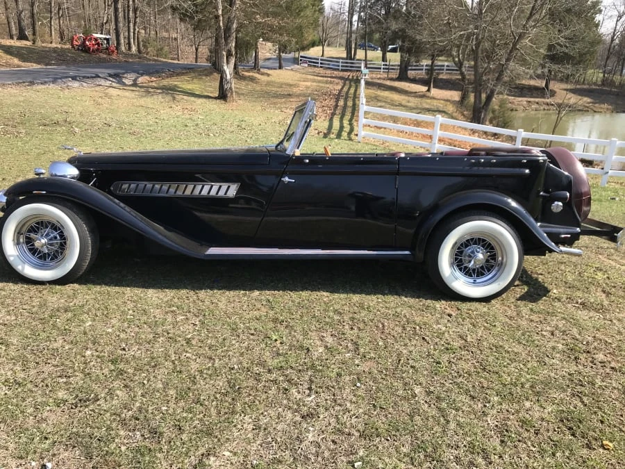 1933 Buick Super - Image 10 of 11