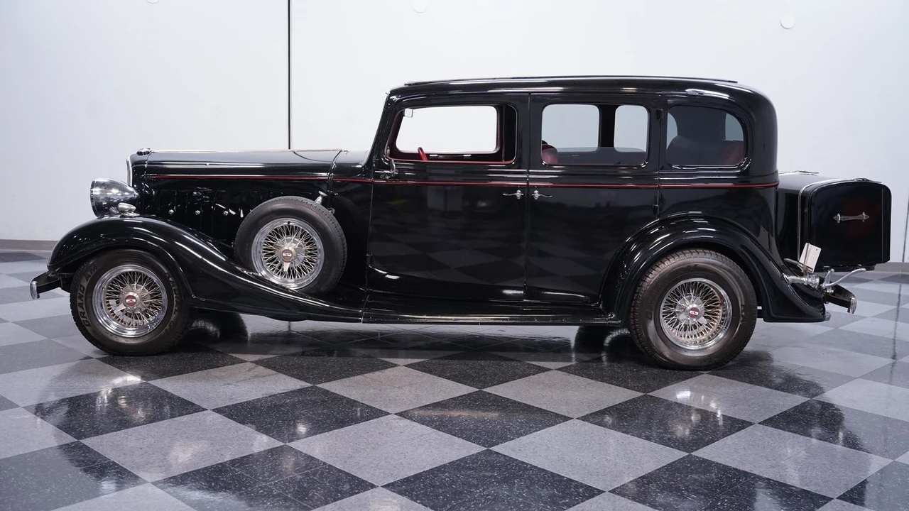 1933 Buick Super - Image 3 of 12