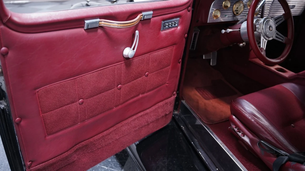 1933 Buick Super - Image 12 of 12