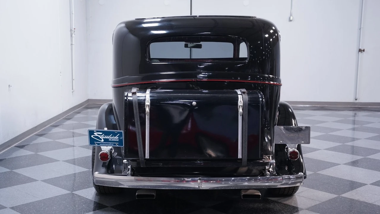 1933 Buick Super - Image 5 of 12