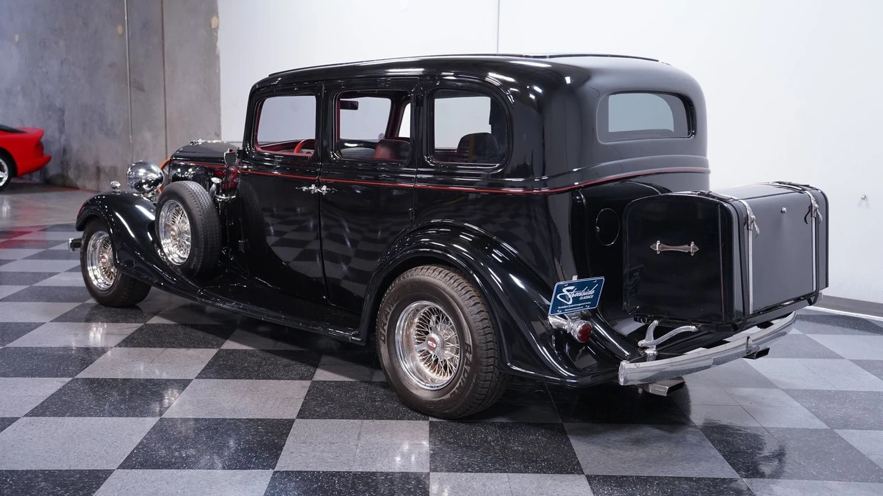 1933 Buick Super - Image 4 of 12
