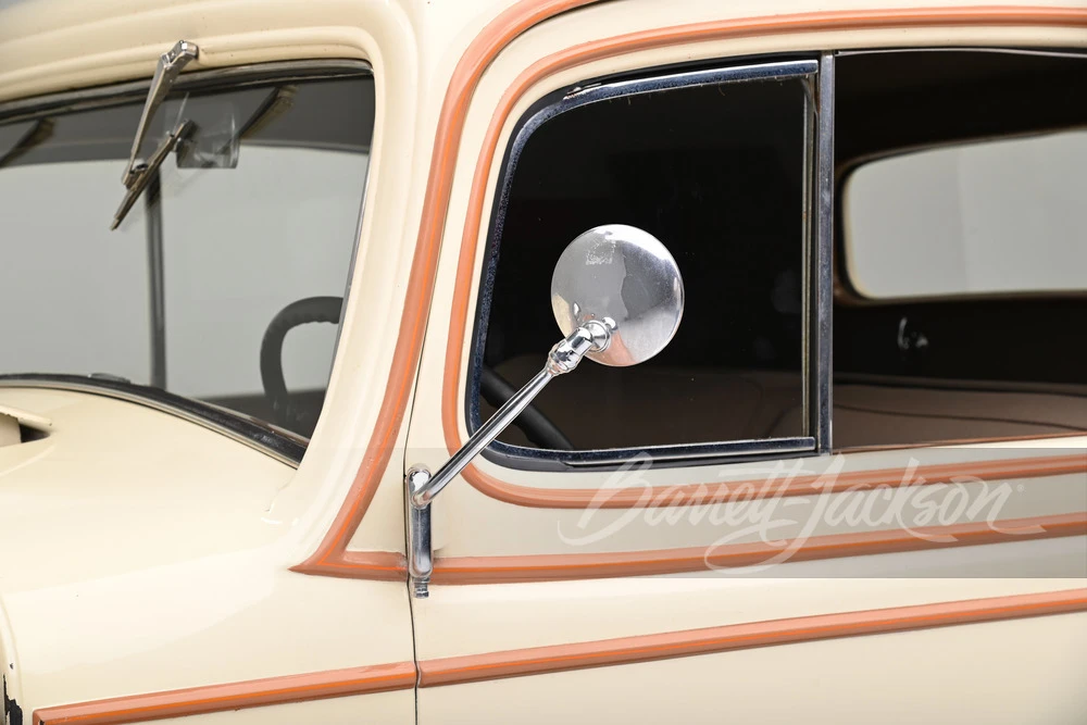 1933 Cadillac V-12 - Image 15 of 31