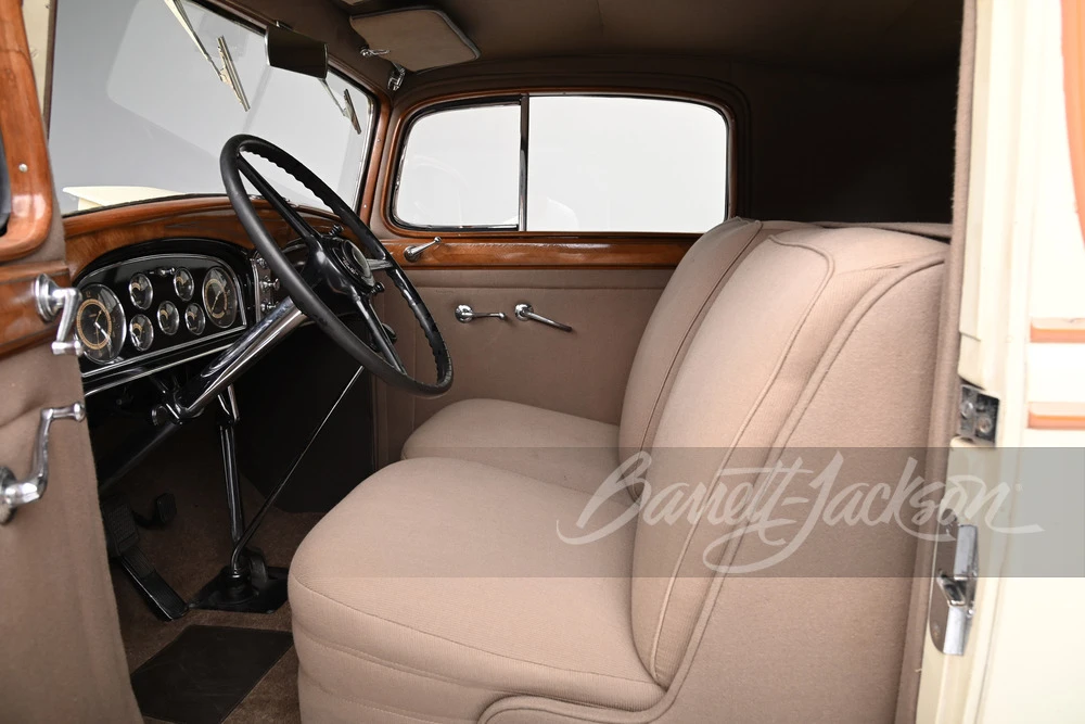 1933 Cadillac V-12 - Image 19 of 31